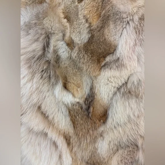 Rare Michael Kors Pieced Coyote Patchwork Vest Genuine Fur Cream Gold Beige Sz M - Picture 14 of 16